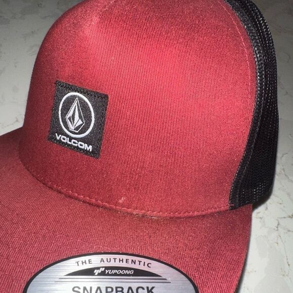 Volcom Men’s Snapback - Picture 2 of 6